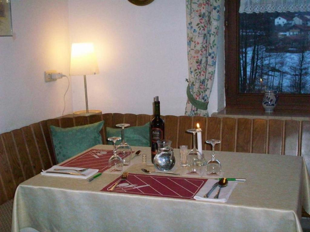 Maison d'hôtes Zum Fliegenden Hollander à Zwiesel Extérieur photo